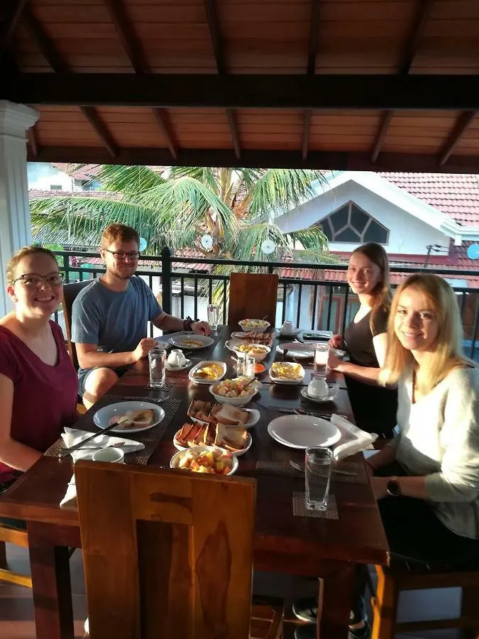 Hotel Brisa Marina Negombo